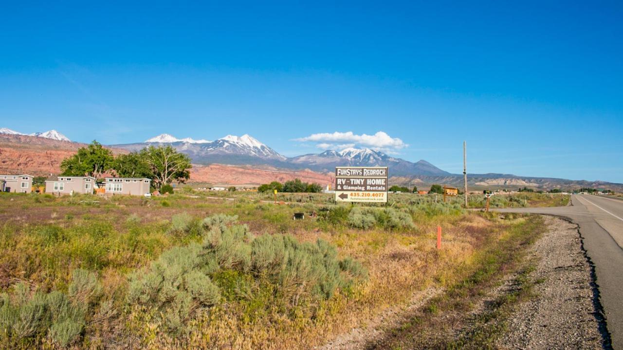 Funstays Glamping Tiny House W Loft - Site 2 Moab Buitenkant foto